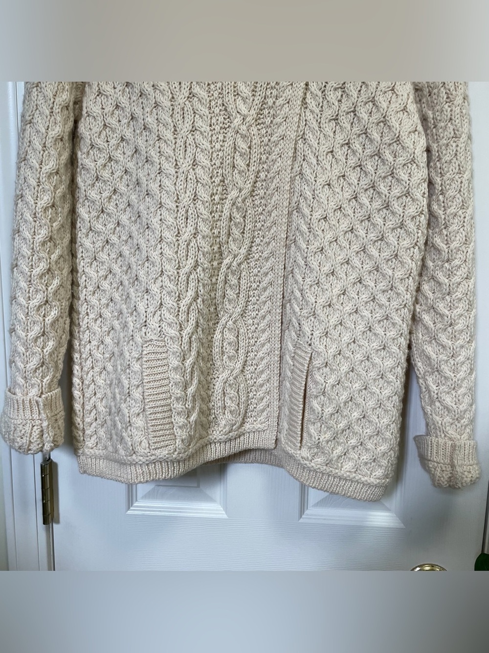 Aran Mor Ireland Cable Knit Crossover Neck Sweater 100% Merino Wool Sz L - Picture 7 of 10